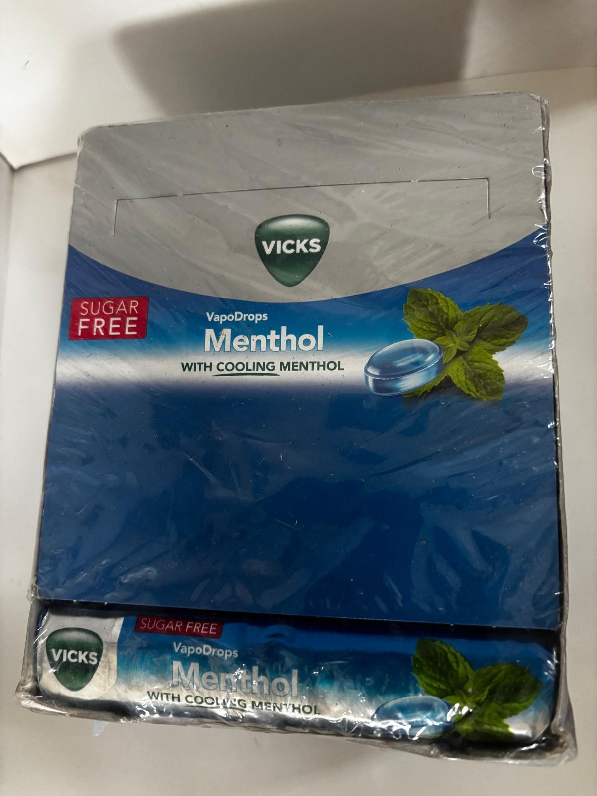 VICKS VapoDrops Cooling Menthol Sugar Free Lozenges–42g Pack Soothing Relief x24