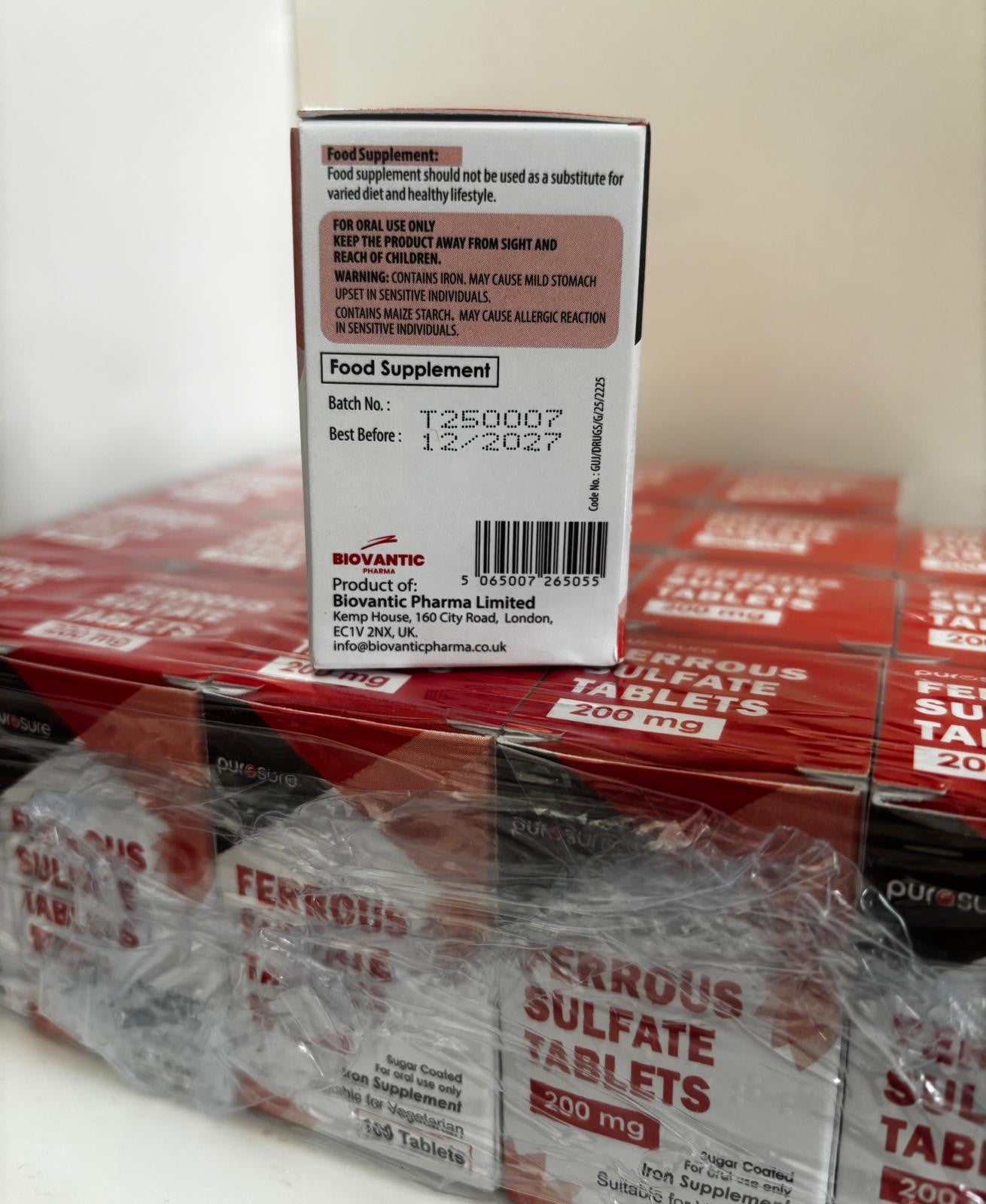 Ferrous Sulphate 200mg Iron Tablets x 3 Packs of 100 (300 tabs total)
